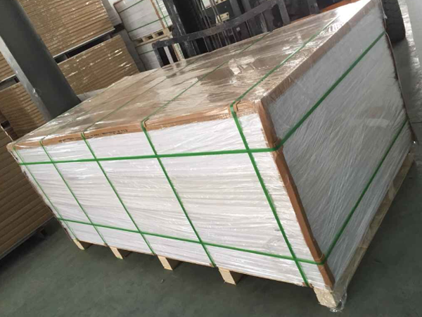 Tablero de espuma de coextrusión de PVC